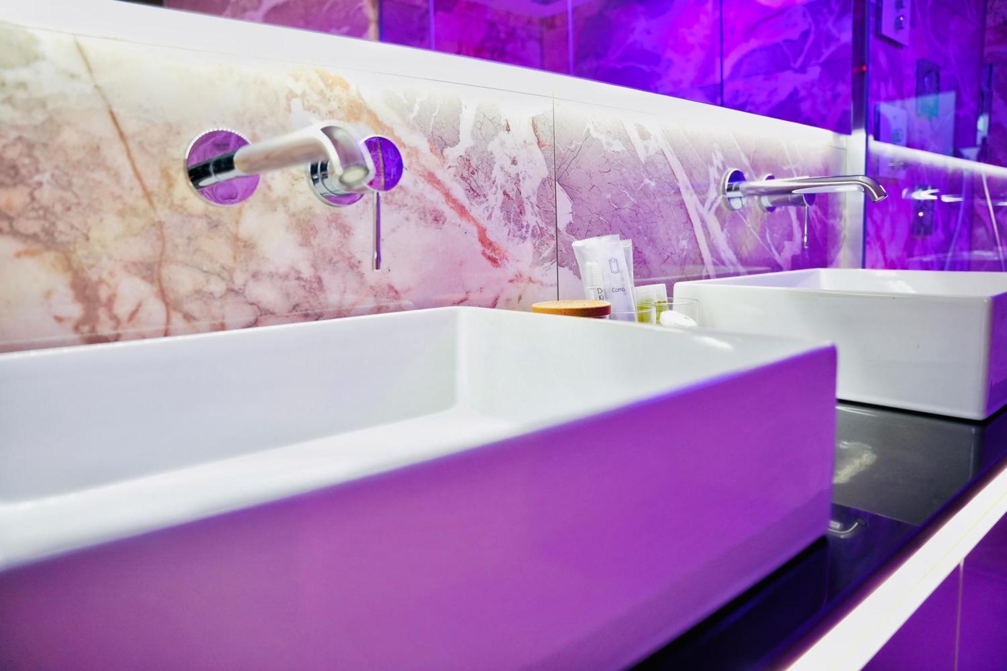 Wellness-Oase Bed & Breakfast แคร์คาเดอ ภายนอก รูปภาพ