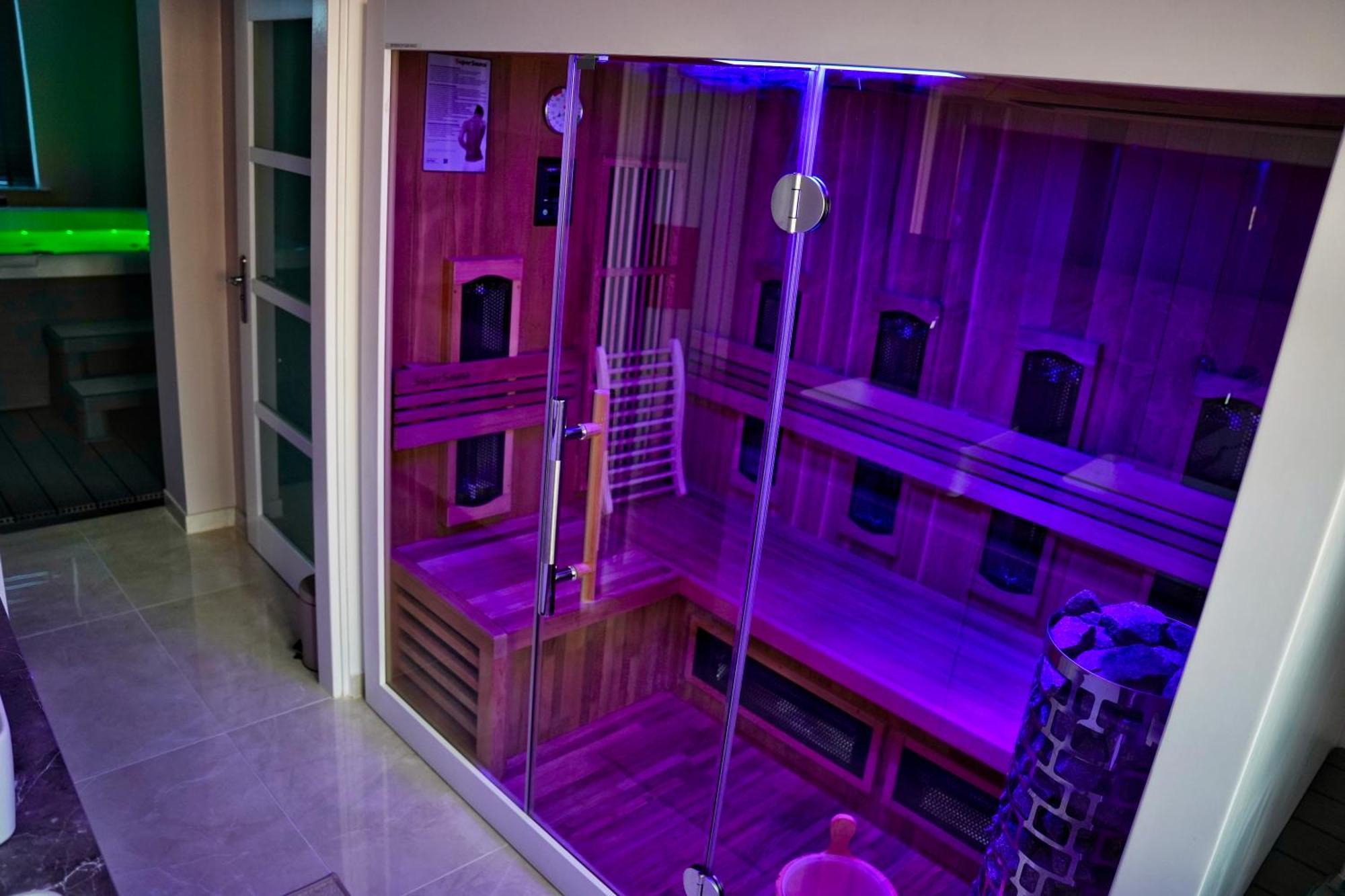 Wellness-Oase Bed & Breakfast แคร์คาเดอ ภายนอก รูปภาพ