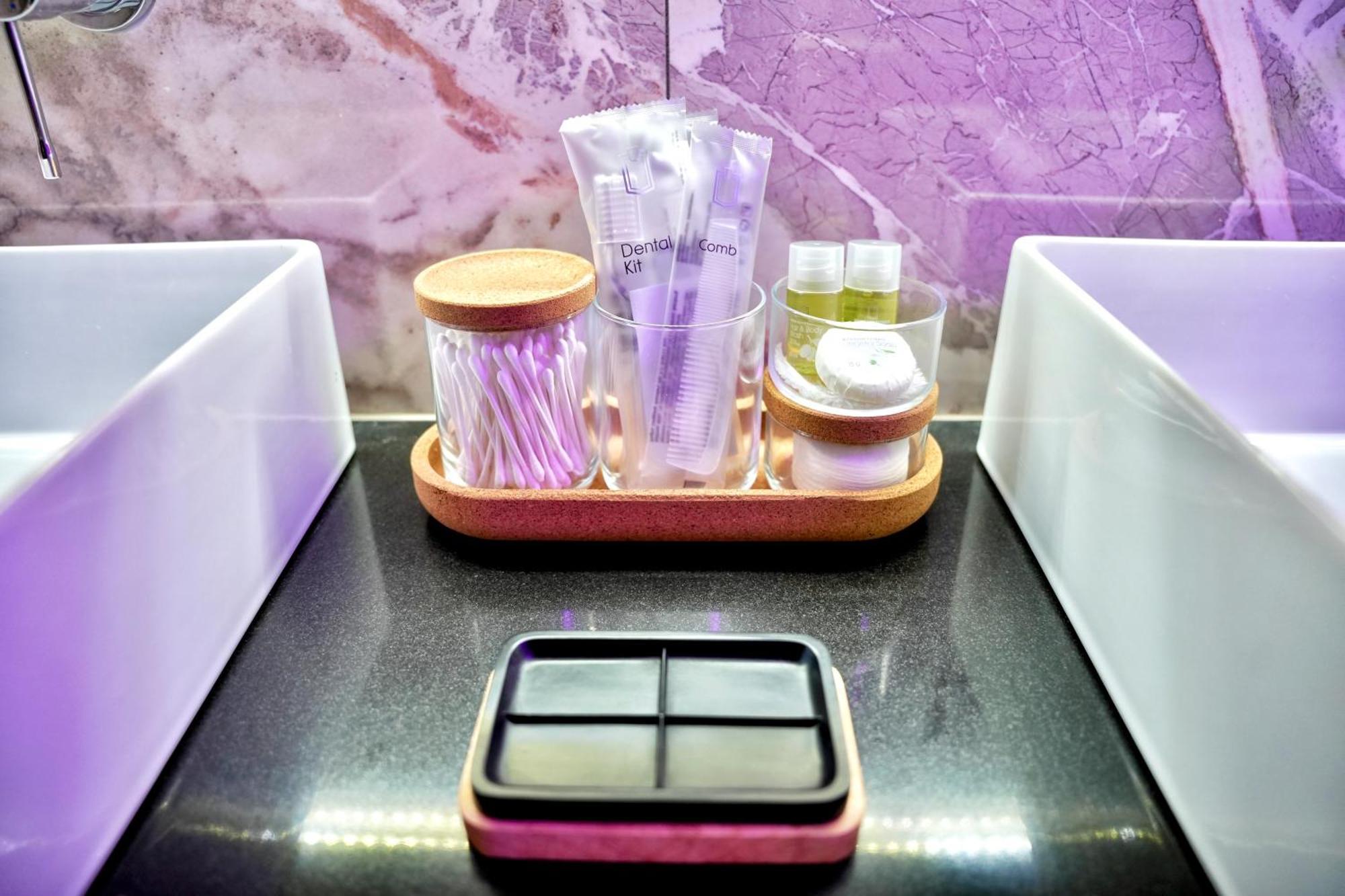 Wellness-Oase Bed & Breakfast แคร์คาเดอ ภายนอก รูปภาพ